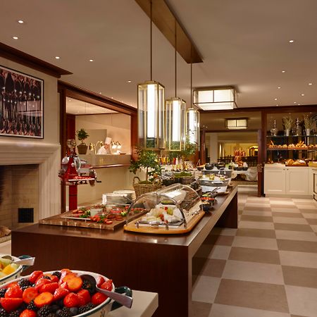 Hotel Adlon Kempinski Berlino Esterno foto The kitchen at the Ritz