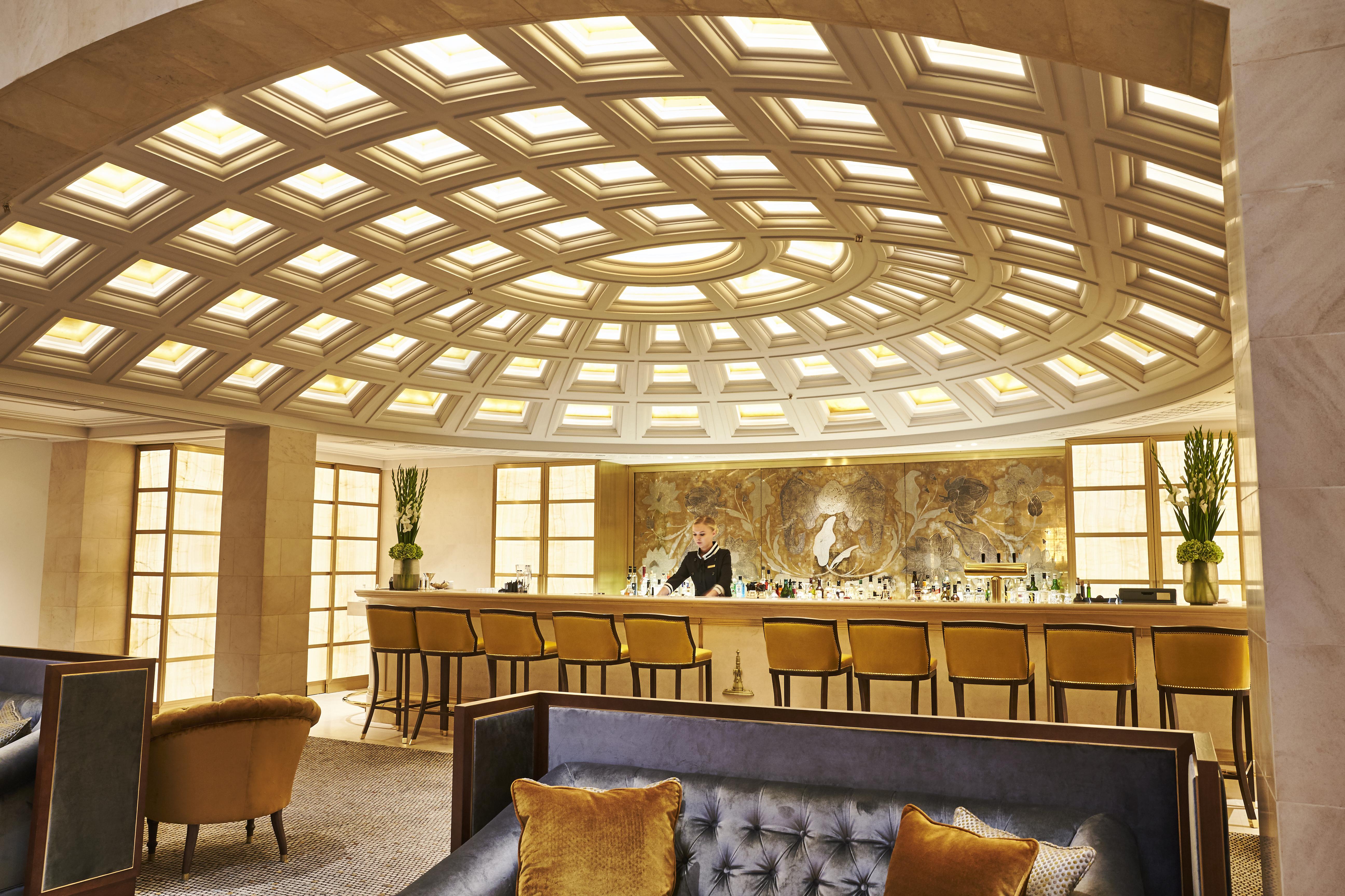 Hotel Adlon Kempinski Berlino Esterno foto The bar at the Mandarin Oriental, Munich