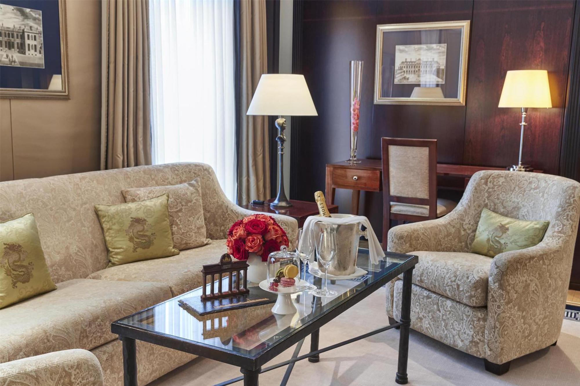 Hotel Adlon Kempinski Berlino Esterno foto