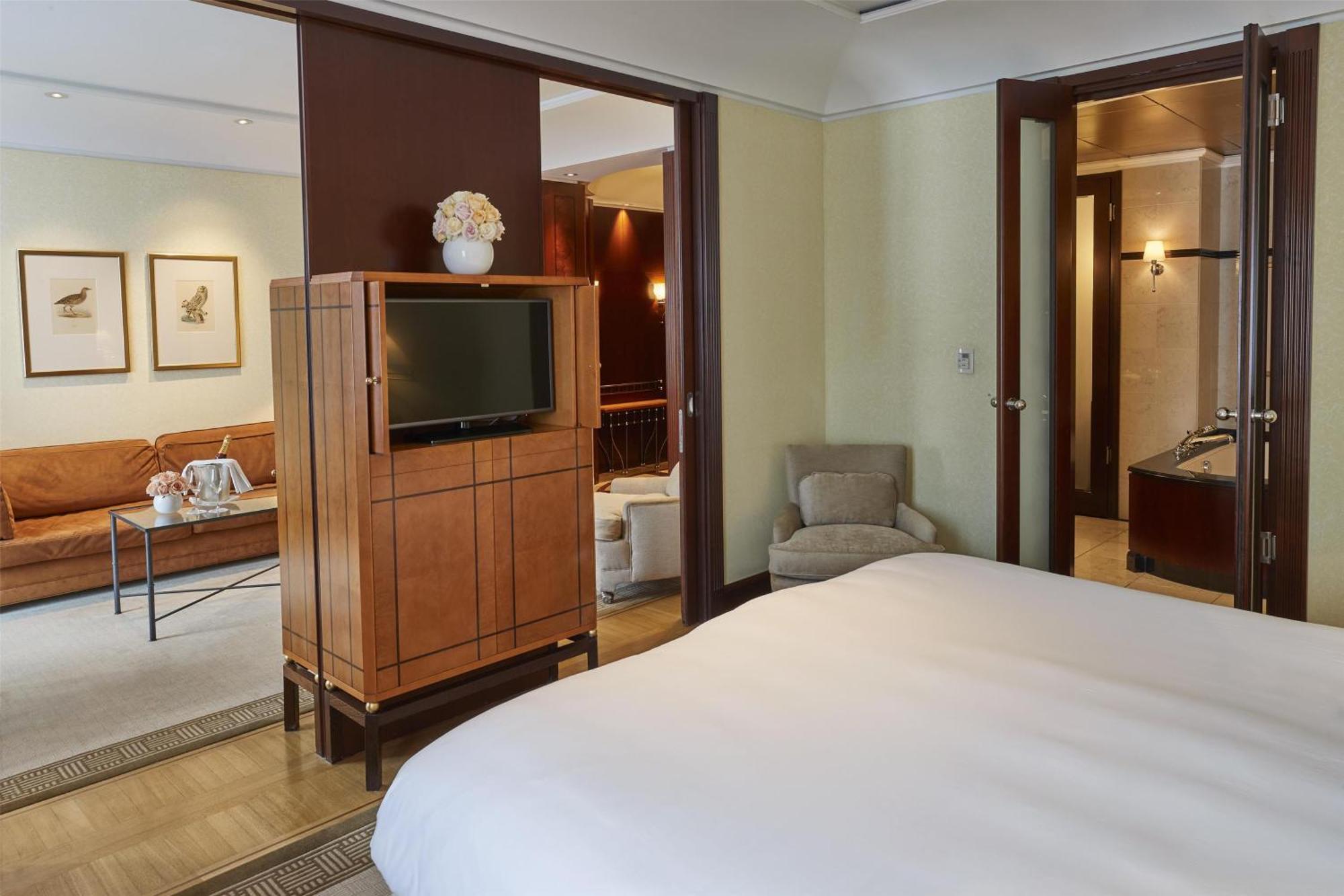 Hotel Adlon Kempinski Berlino Esterno foto