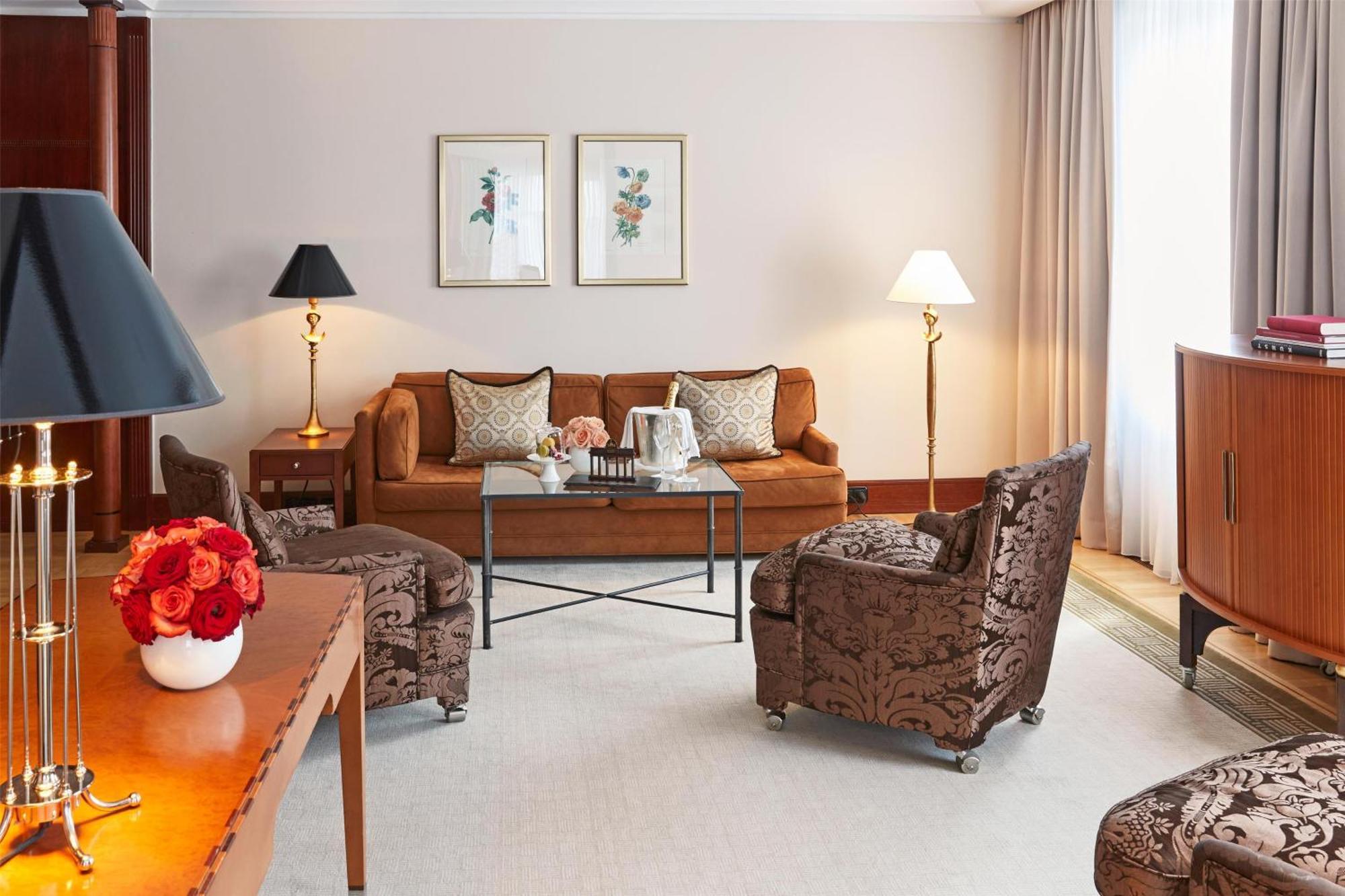 Hotel Adlon Kempinski Berlino Esterno foto