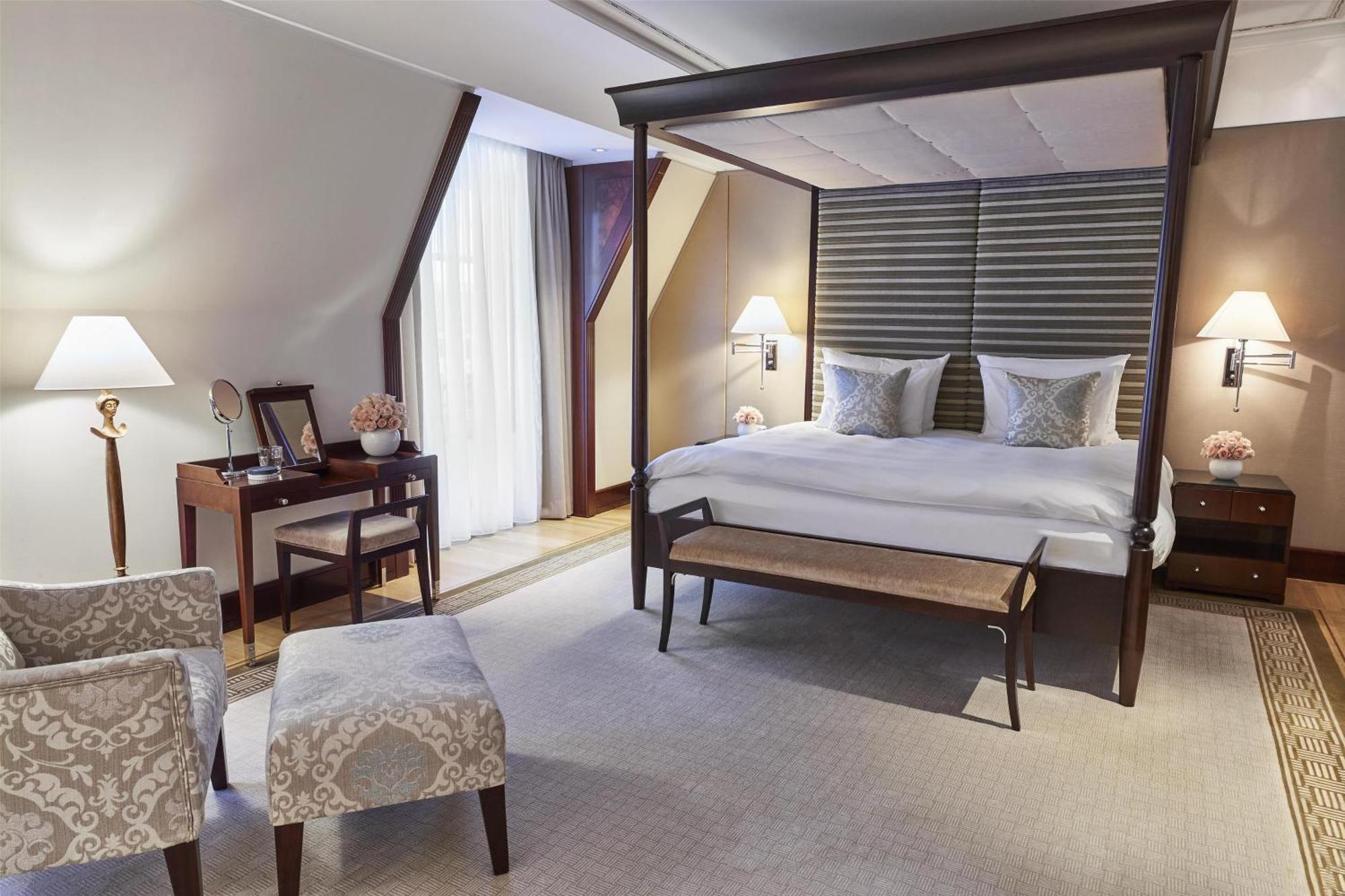 Hotel Adlon Kempinski Berlino Esterno foto