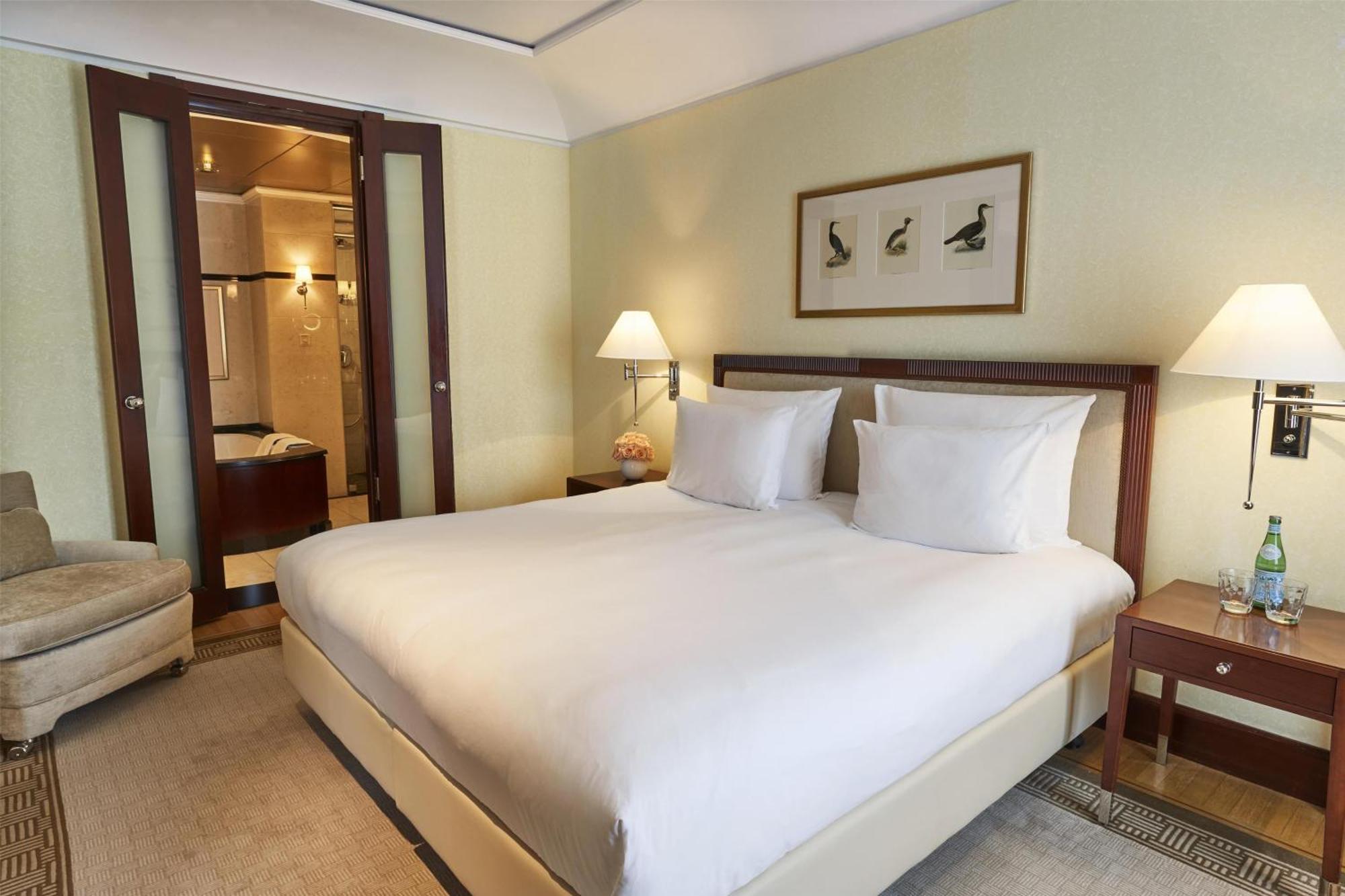 Hotel Adlon Kempinski Berlino Esterno foto