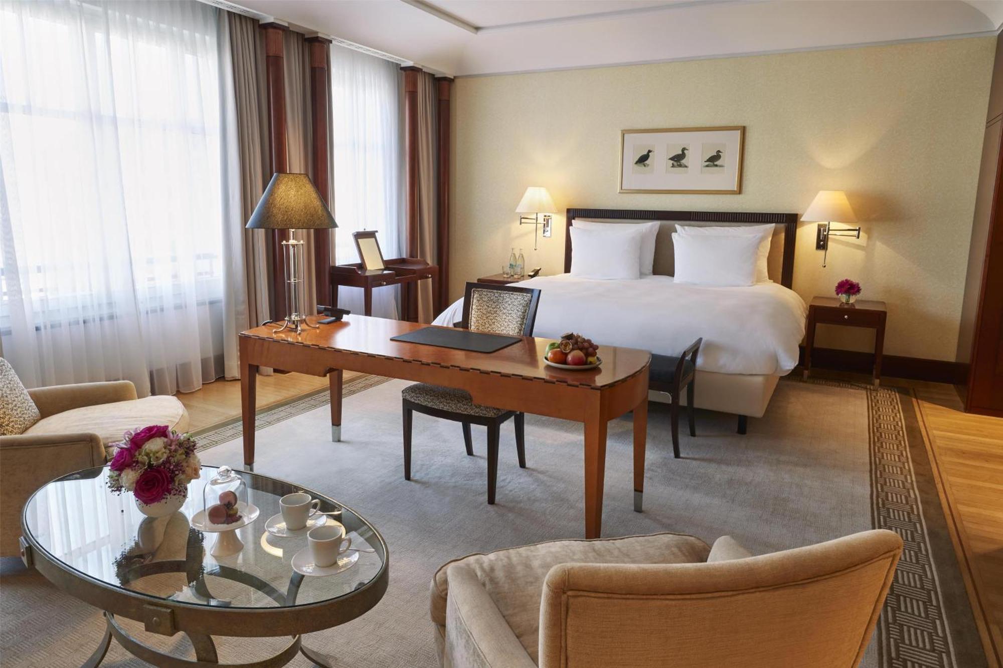 Hotel Adlon Kempinski Berlino Esterno foto