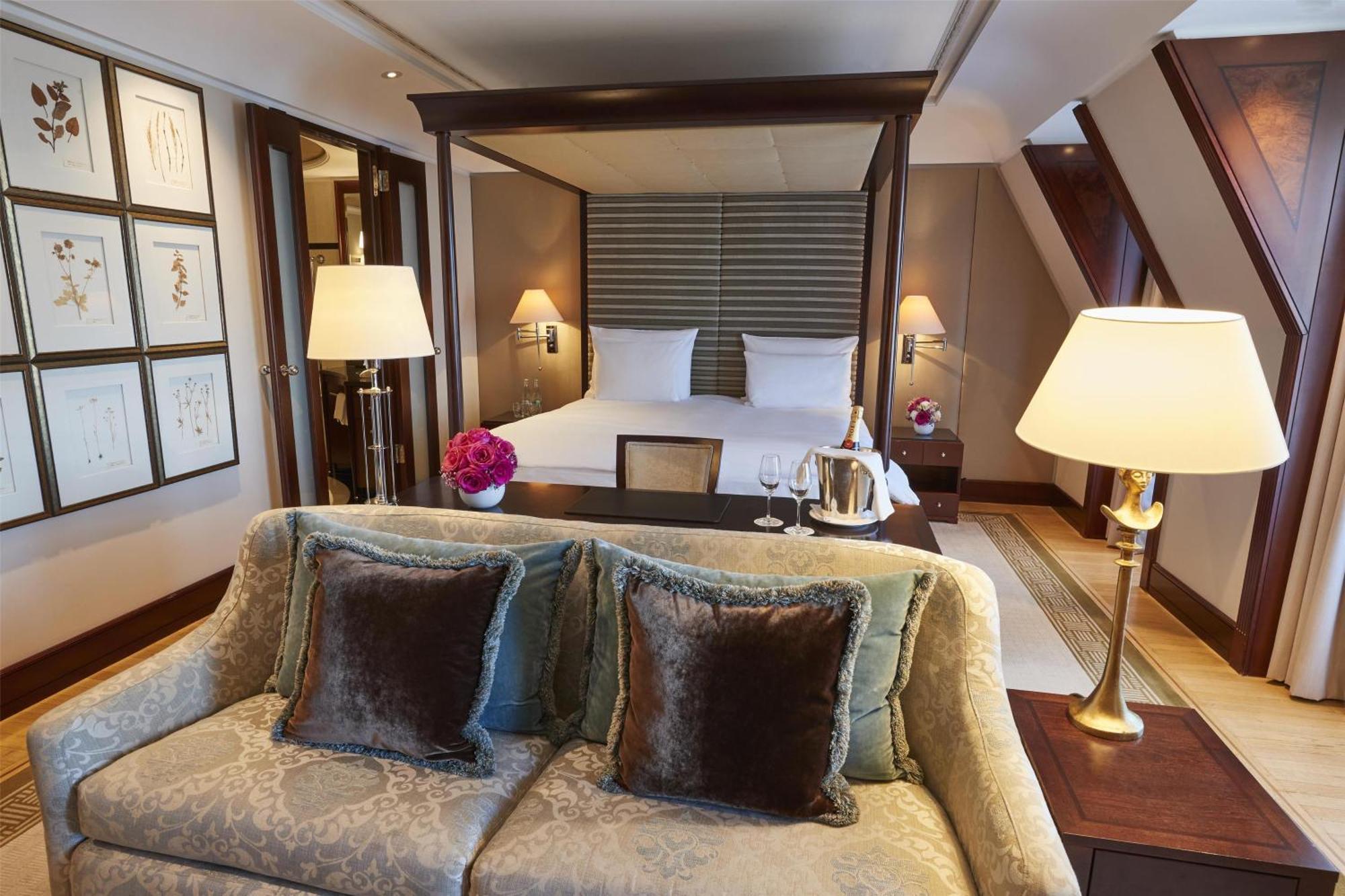 Hotel Adlon Kempinski Berlino Esterno foto